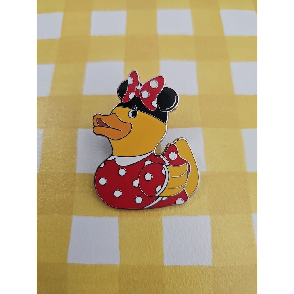 2025 Disney Parks Pin Ducks Of Disney Mystery Series Minnie Mouse